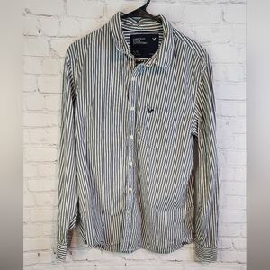 Men's American Eagle "Vintage Fit" longsleeve button-down shirt, size Large